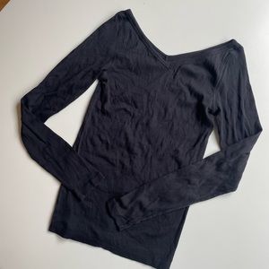 Everlane Basic Long Sleeve Small
